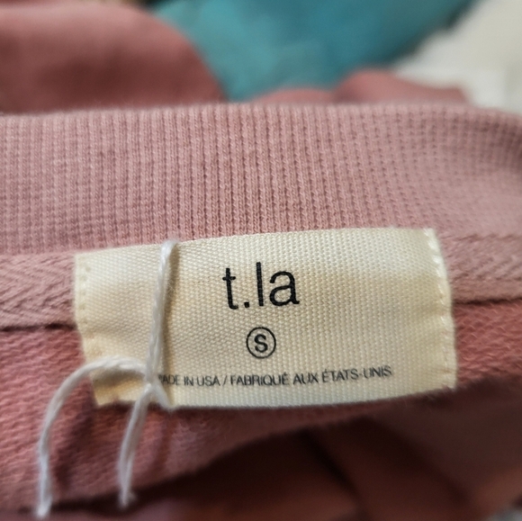 NWT t.la by Anthropologie Small Rose colored tee shirt - Picture 2 of 10